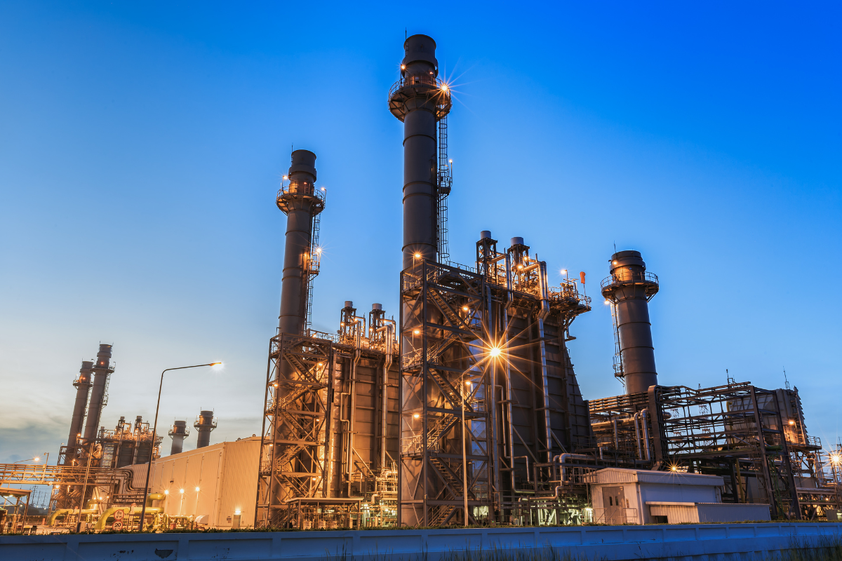 Commercial microgrid installer